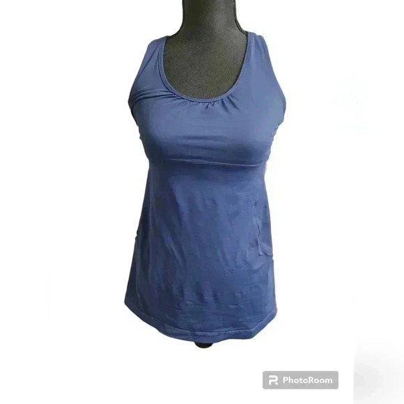 LuLulemon Turbo Tank Cadet Blue Racerback Tank Top Size 6 Shelf Bra Yoga Gym - Picture 2 of 5